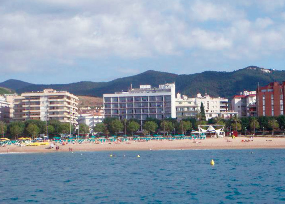 Hotel Mont-Rosa Calella Exterior photo